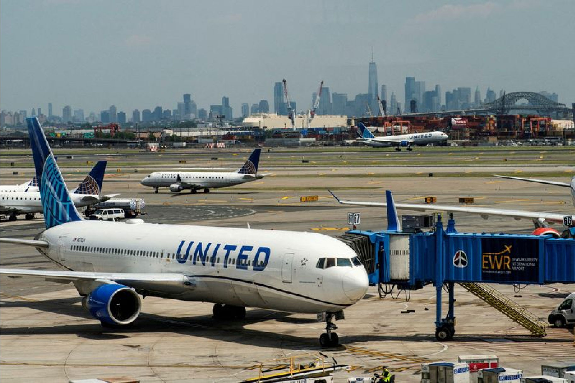 United Airlines Holdings