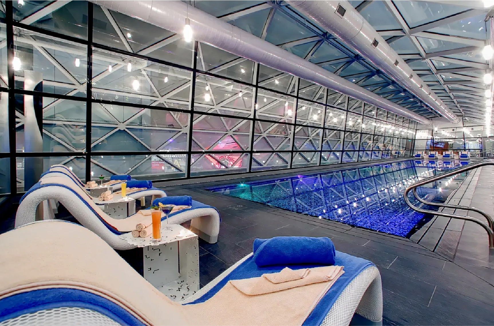 Oryx Lounge and Hotel