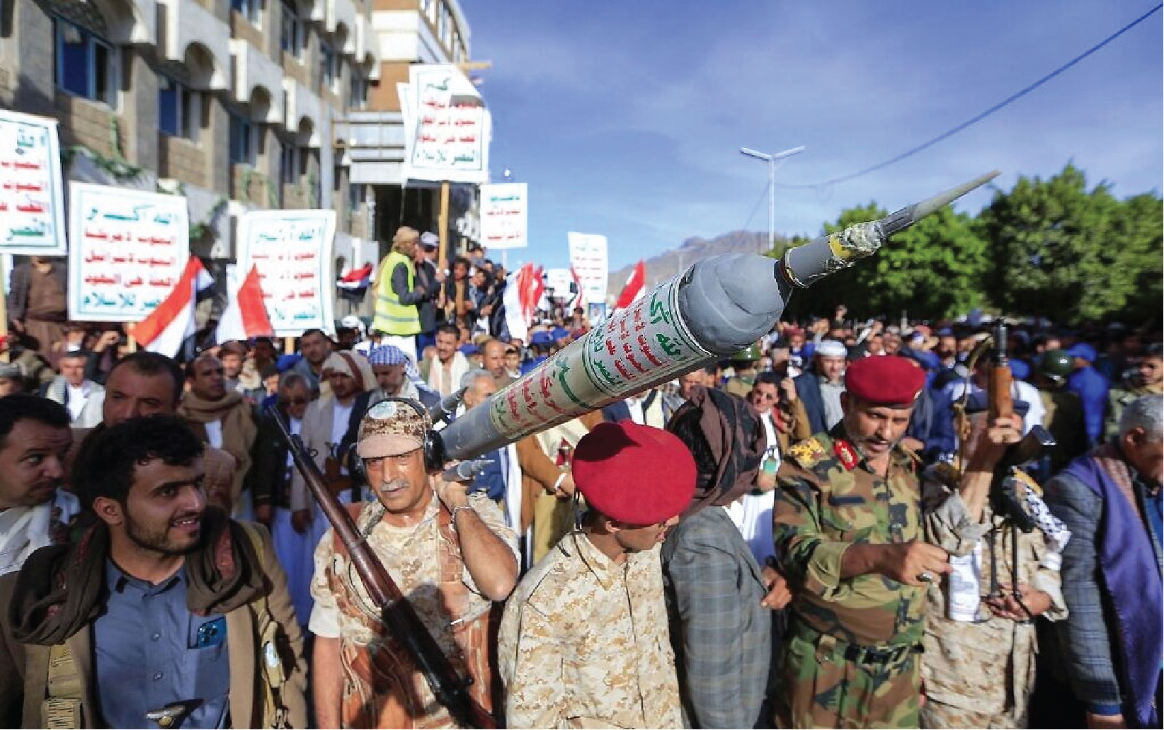 US and UK militaries